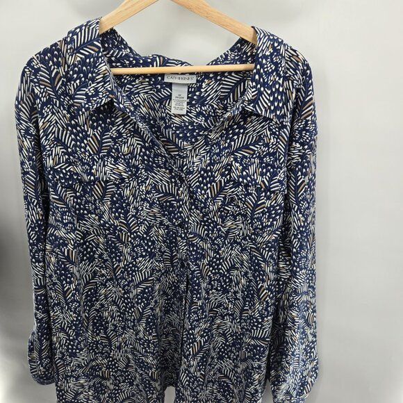 Catherine's Blue White Button Down Long Sleeved Shirt 3x 26/28W - Picture 2 of 10